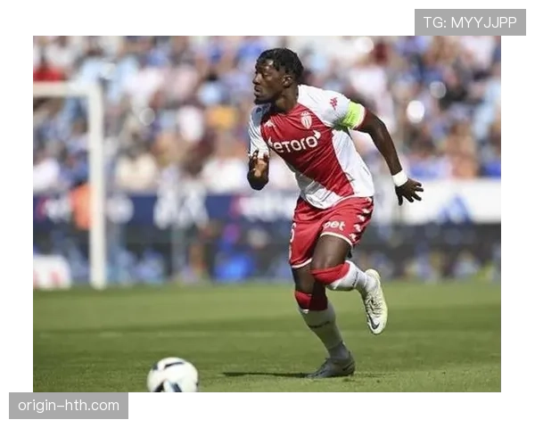 迪萨西闪耀英超，助球队豪取连胜